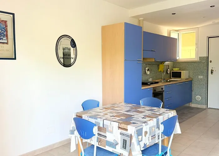 Se182 - Senigallia, Trilocale Fronte Mare Con Balcone E Posto Auto 아파트 *